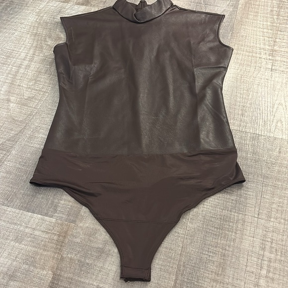Spanx Leather-Like Mock Neck Bodysuit - Picture 3 of 5
